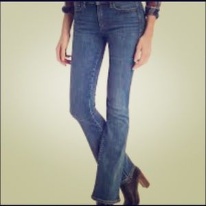 NWT - Gap 1969 Baby Boot jeans size 27R